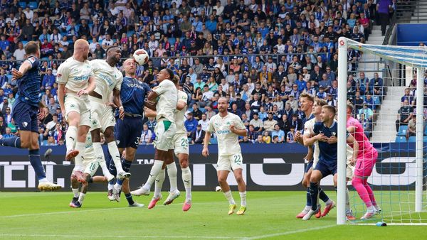 Philipp Hofmann trifft für den VfL