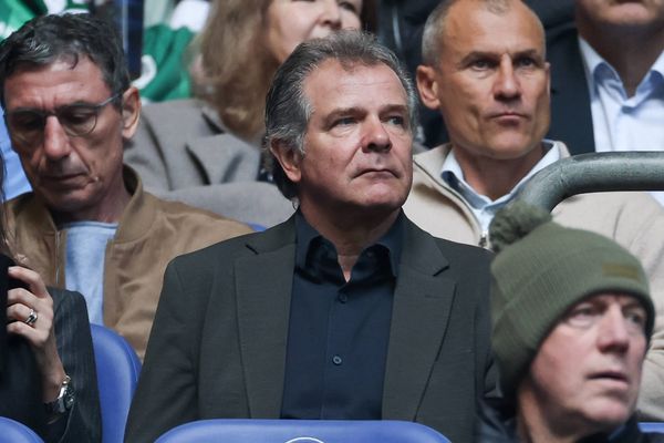2. Bundesliga - FC Schalke 04 - SC Preußen Münster am 19.04.2026 in der Veltins-Arena auf Schalke Ehemaliger Schalke Spieler Andreas Möller Moeller auf der Tribüne *** 2 Bundesliga FC Schalk