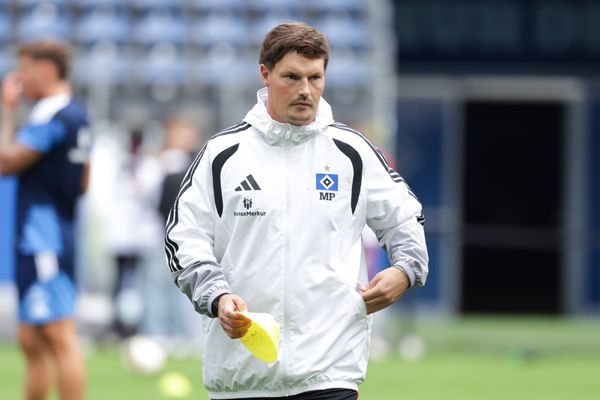 2026.09.15 xfsx Fussball 1. Bundesliga Hamburger Sportverein - Training im Volksparkstadion mit Mario Vuskovic (Hamburger SV, 44) v.l. Trainer Merlin Polzin (Hamburger SV) (DFL DFB regulatio