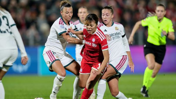 Bayerns Momoko Tanikawa im Duell