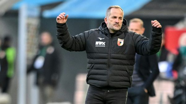 Trainer Manuel Baum vom FC Augsburg