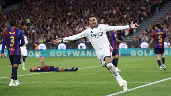 Kylian Mbappe jubelt über seinen Siegtreffer