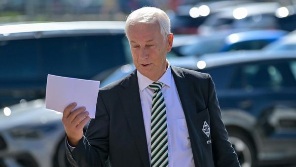 Unter Druck: Rainer Bonhof