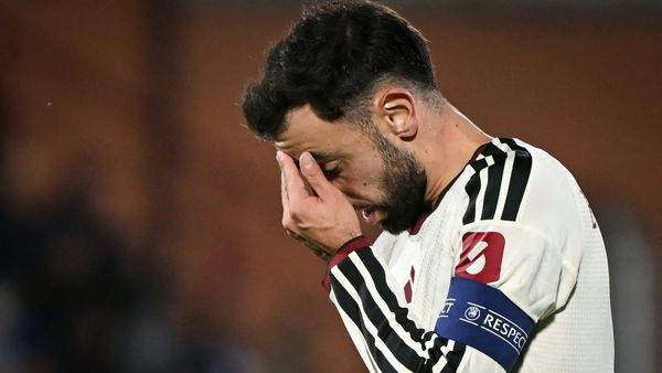 United-Kapitän Bruno Fernandes ratlos