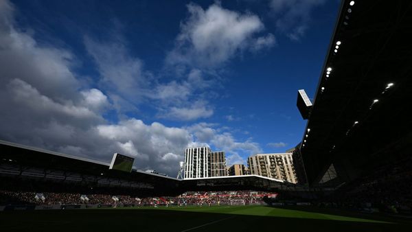 Stadion des FC Brentford beim Spiel gegen Liverpool