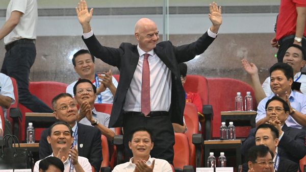 Infantino lässt sich feiern