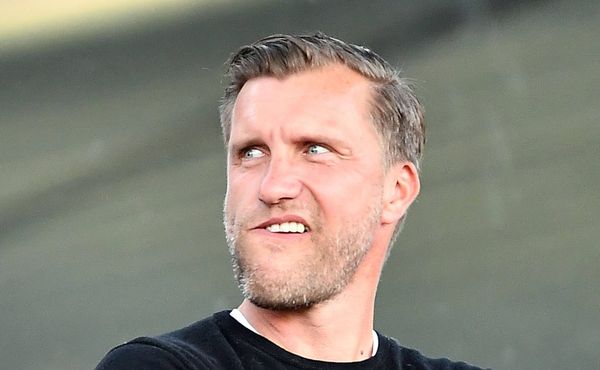03.10.2026, xhbx, Fussball Google Pixel Frauen-Bundesliga, Eintracht Frankfurt - FC Bayern München v.l. Sportvorstand Markus Krösche (Eintracht Frankfurt) Frankfurt am Main *** October 3, 20