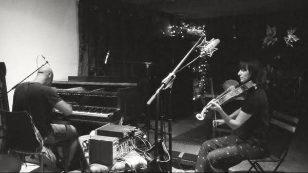 Richard Bundy & Anna Phoebe :: From the Edge