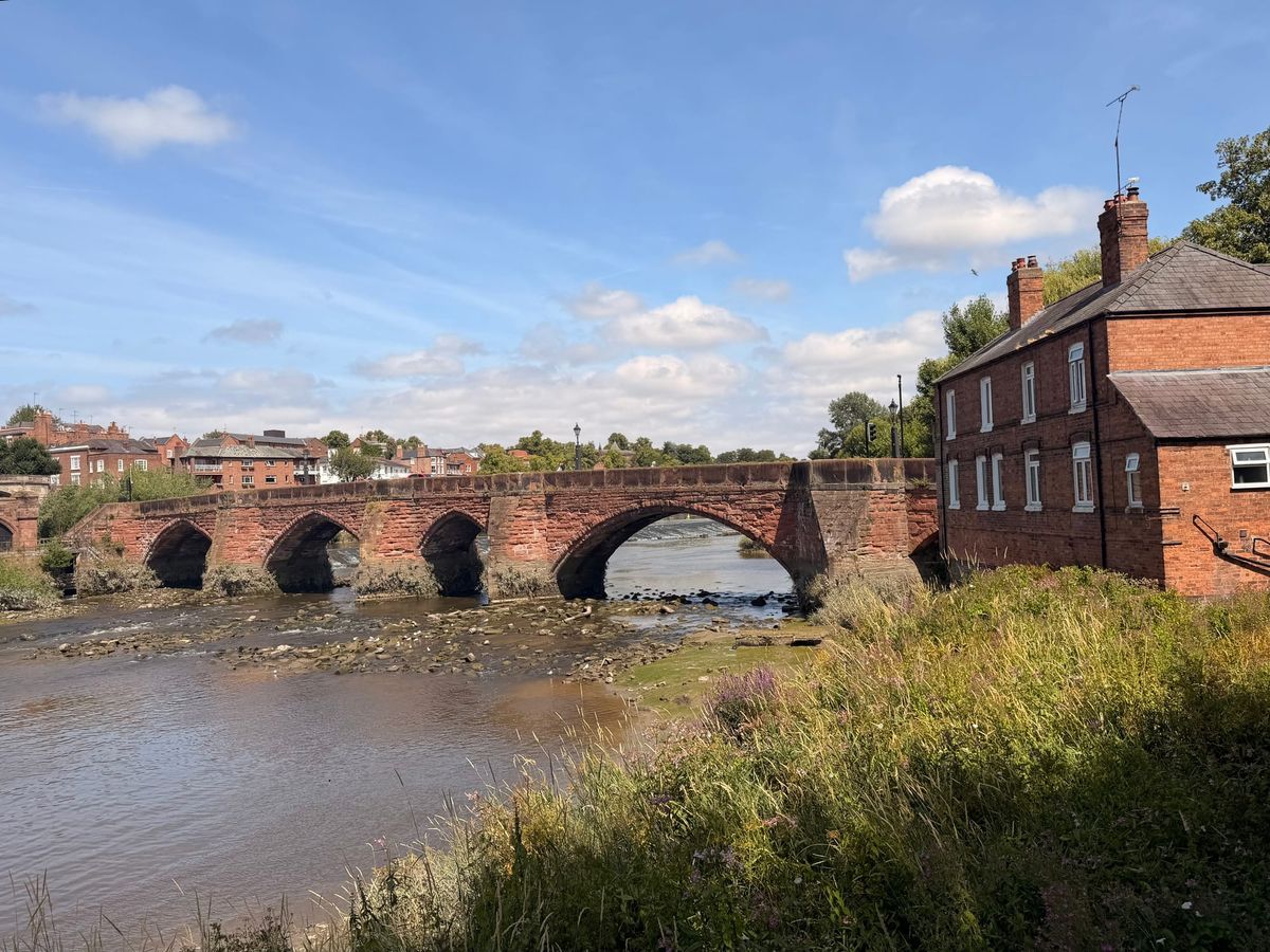 A Walk from Duke’s Drive to Eccleston and the River Dee