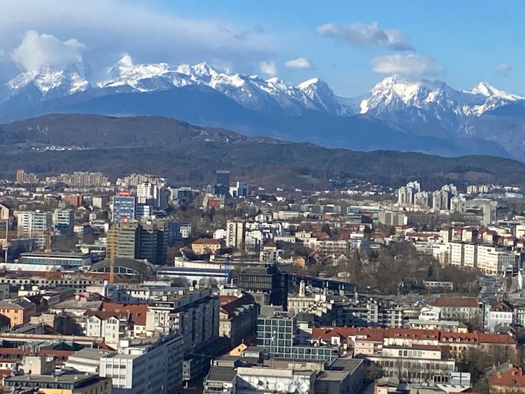 Matilda on Tour - Slovenia — First Impressions, Surprises and a Change of Pace