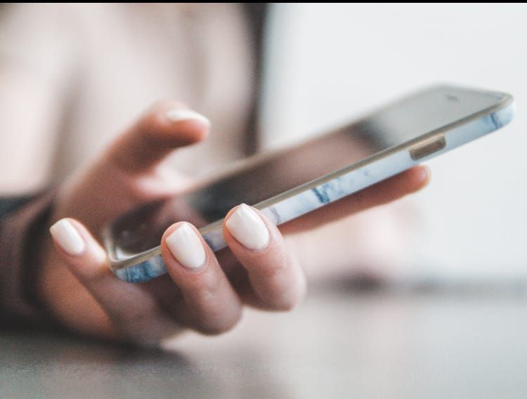 📱 Tech Tip: The short swipe that opens everything