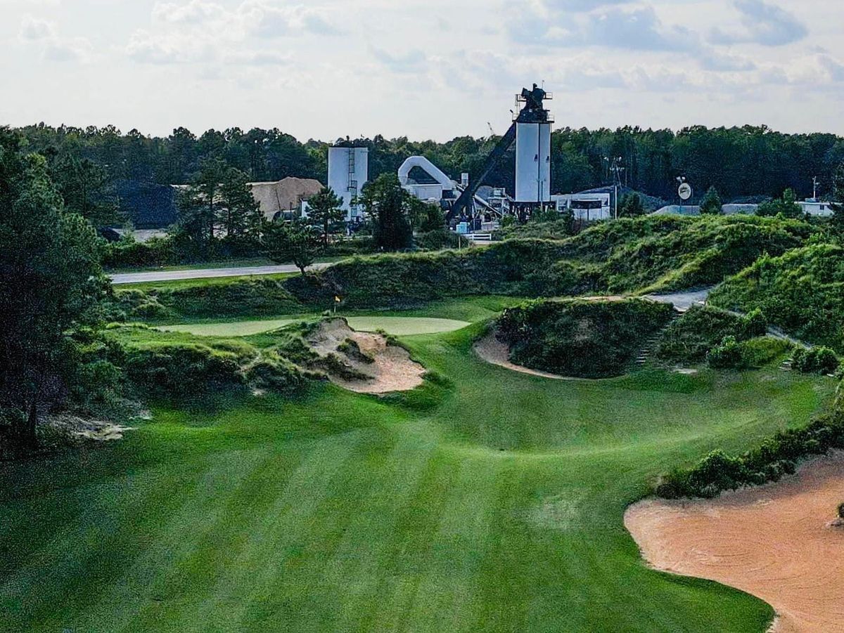 Golf Topia Group