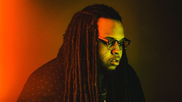 Why Kid Travis Stays Independent and His Tips For Being a Successful Artist