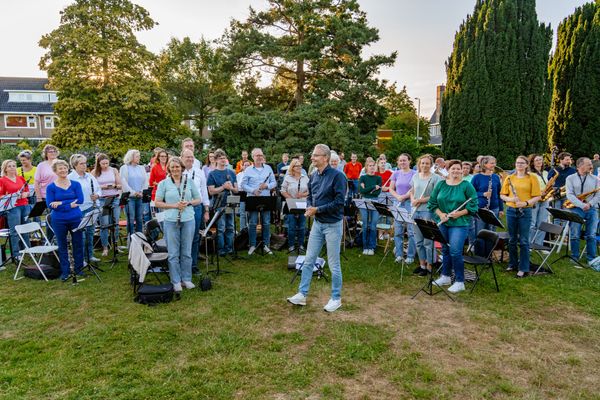 Zomerse klanken onder de avondzon in Zeist