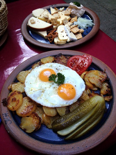 Weingut Karl Heidrich Wine Bar