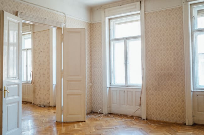 So much light in the living and bedrooms