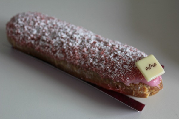Pink Eclair Lenotre