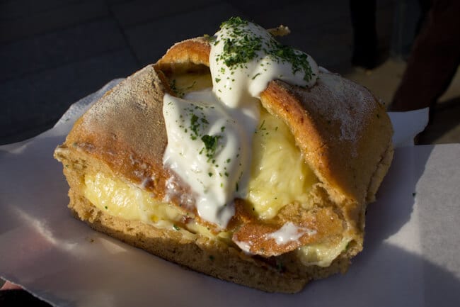 Dresden Rahmklecks - Popular Christmas Market Snack