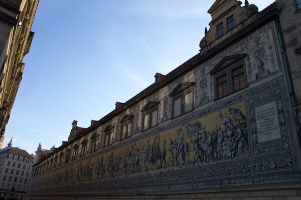 Furstenzug Porcelain Painting