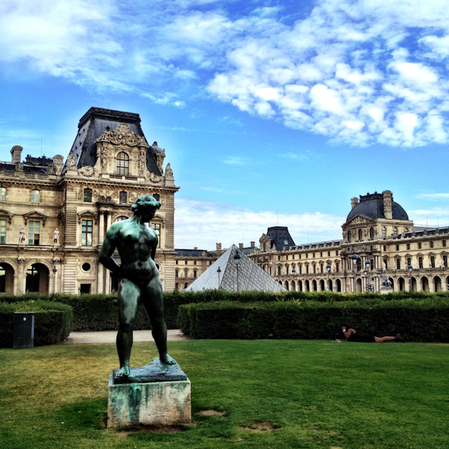 Pictures of Paris: The Louvre