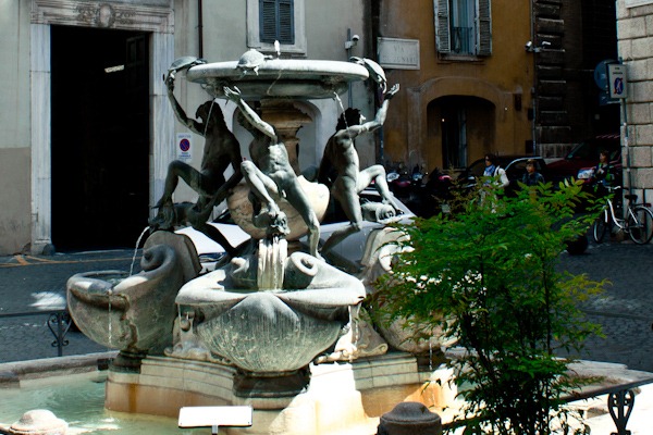 Turtle Fountain in the Roman Ghetto