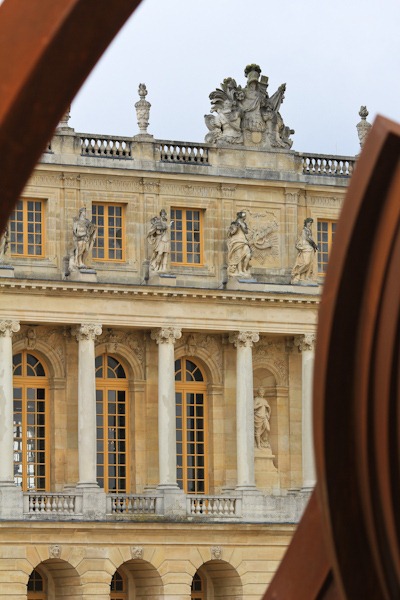 Still Versailles