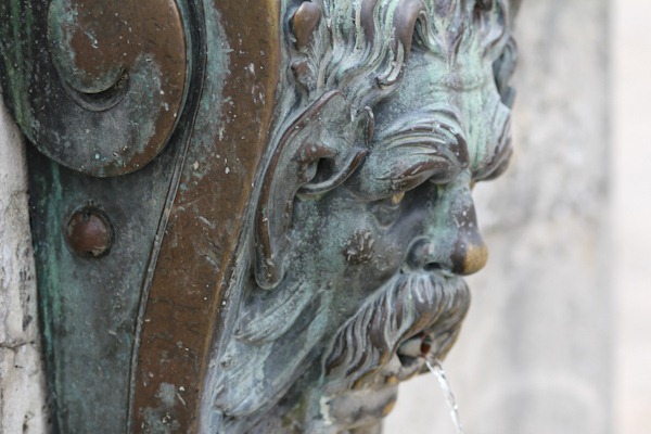 Versailles Old School