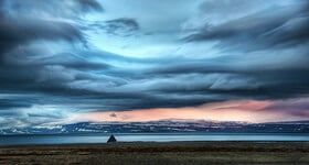 Midnight Sun in Iceland Tag image