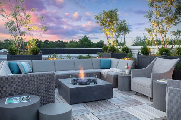 Refresh Your Backyard Patio or Pool Area with the Best Outdoor Furniture