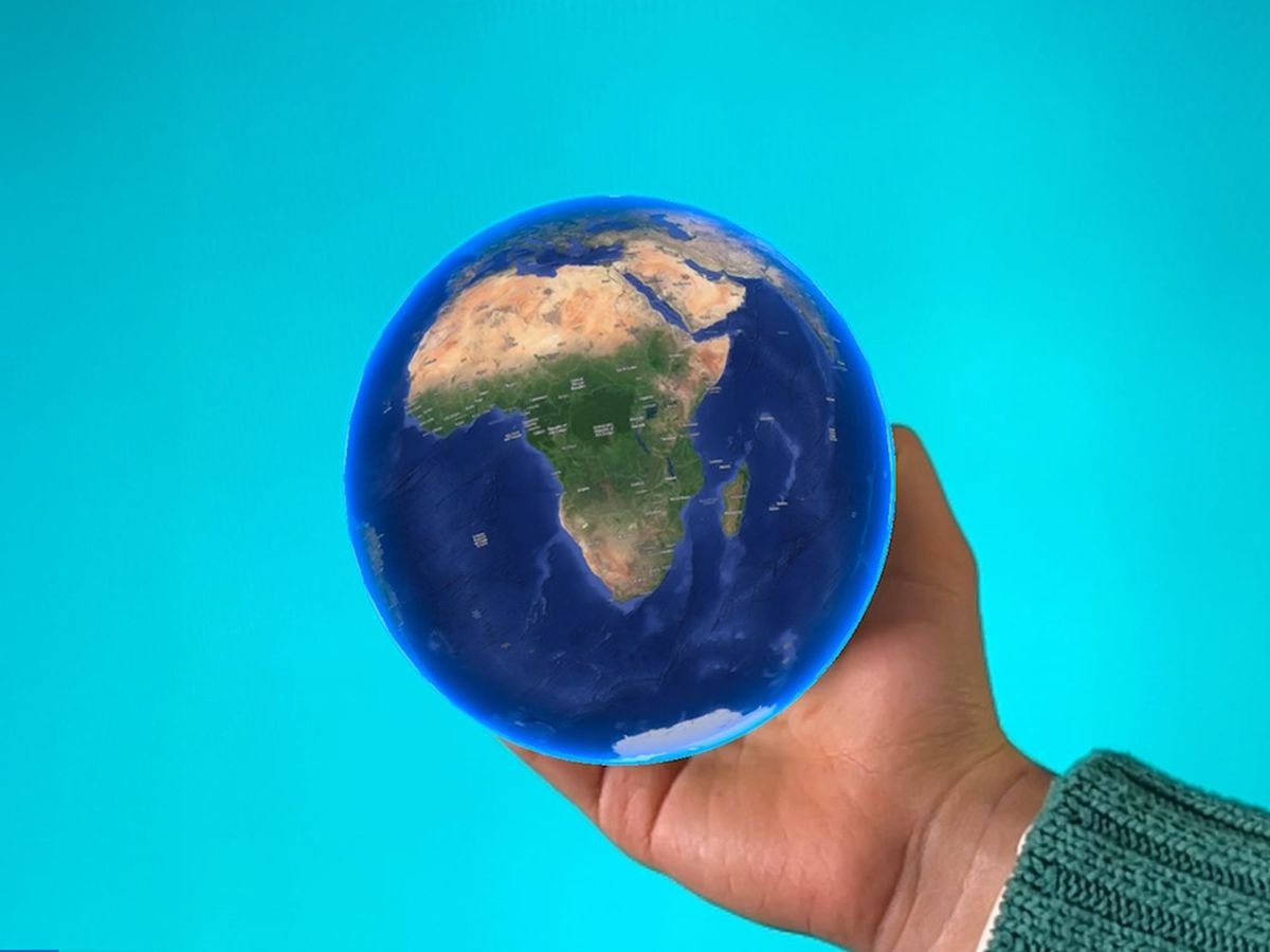 Exciting Back-to-School News: Merge HoloGlobe now Includes Standards-Aligned Activity Plans!