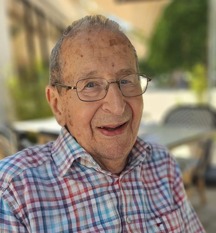 Une page se tourne, une autre s’ouvre…