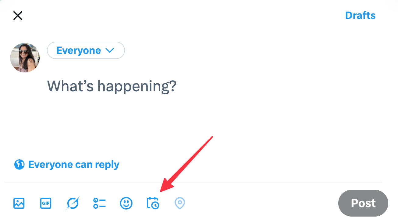 Screenshots showing how to schedule a tweet on twitter
