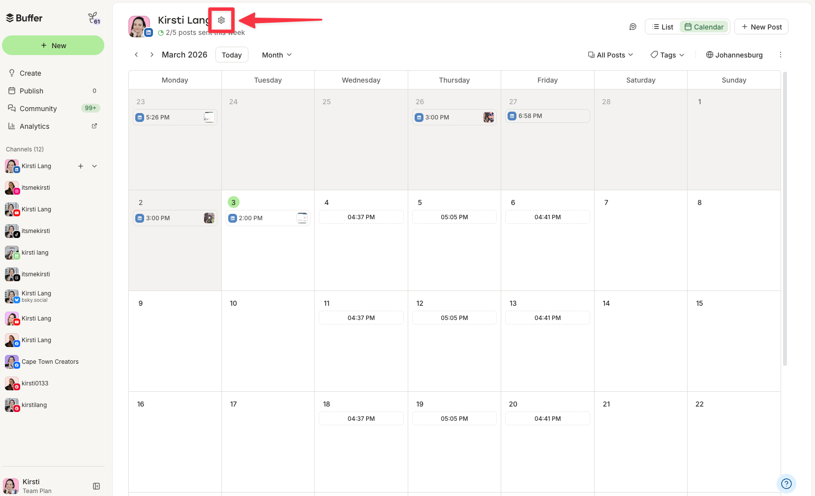 Buffer social media calendar highlighting profile settings in the dashboard, showing how to adjust posting schedules to find the best time to post on LinkedIn.