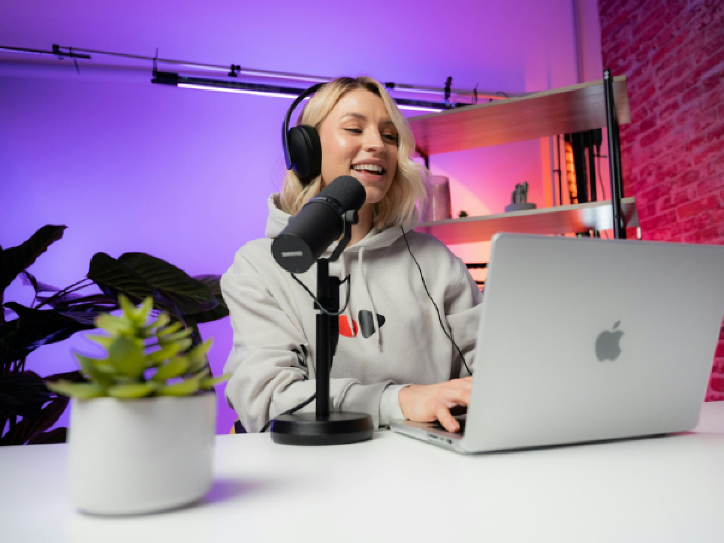 Njia 13 za Kupata Maoni Zaidi kwenye YouTube mnamo 2026 - Ilijaribiwa + Ilijaribiwa