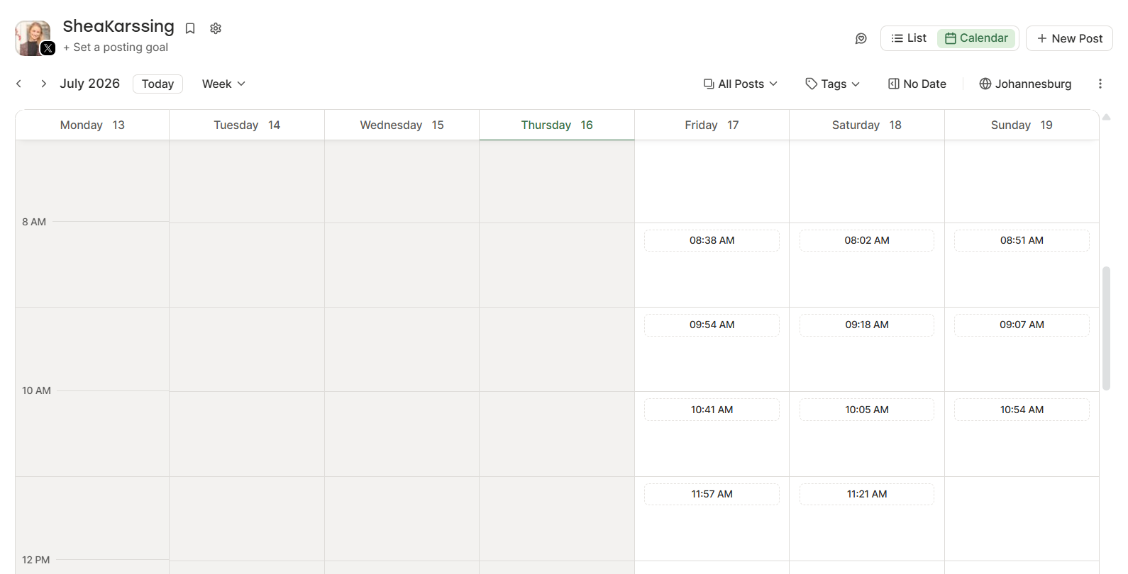 Buffer’s Publish calendar suggests optimal times to post your content. 