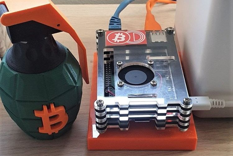 Decentralizacija? Čia rimtai? Aštuoni kripto žaidėjai pasakoja apie naujų “centrų” paieškas