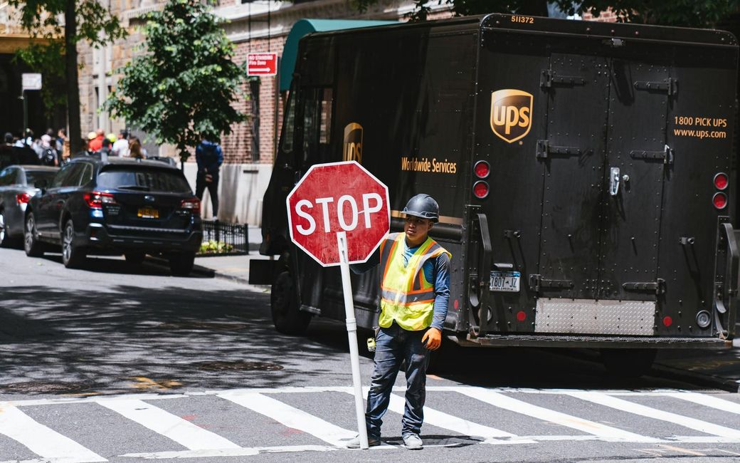 Bargaining and the Ballot: Labor Unions and Political Endorsements in U.S and U.K