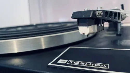 Toshiba Doubles Hard Drive Output As AI Fills Data Centres