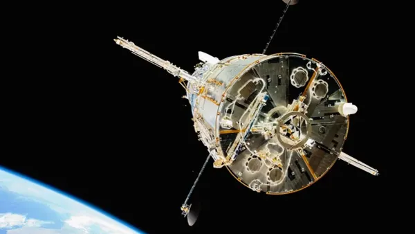 Apple Prepares Satellite-Powered iPhone For Everyday Use