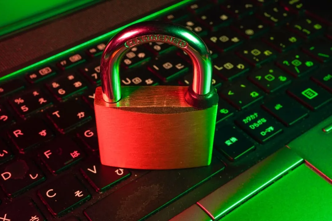 1Password deja que Claude inicie sesión por ti sin ver nunca tus contraseñas