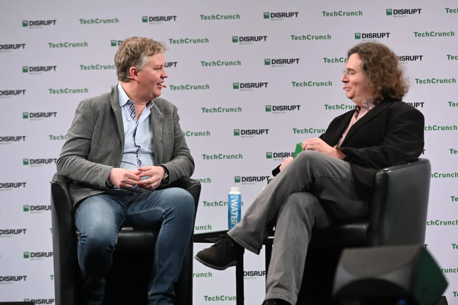 El CEO de Cloudflare avisa que la IA puede 'destruir a las pequeñas empresas'