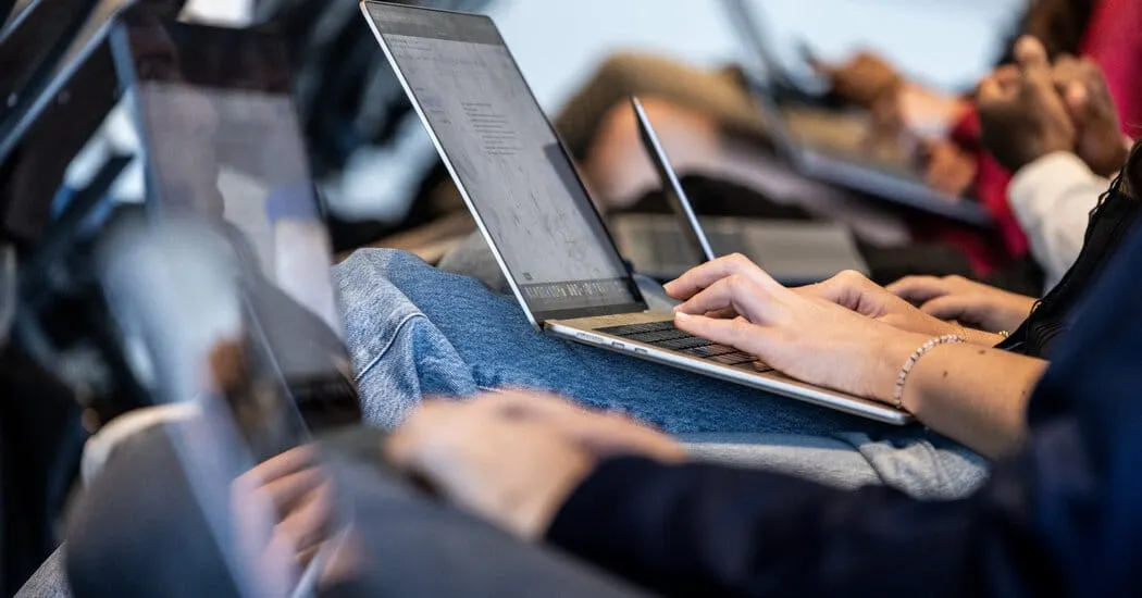Los agentes ya hacen cursos online enteros y ningún chatbot se niega