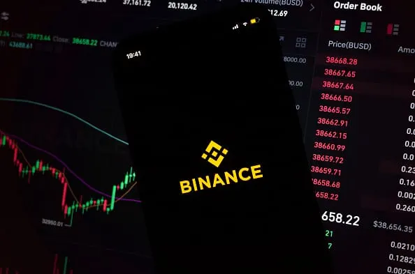 Binance abre el trading a agentes de IA y deja los límites en manos del usuario