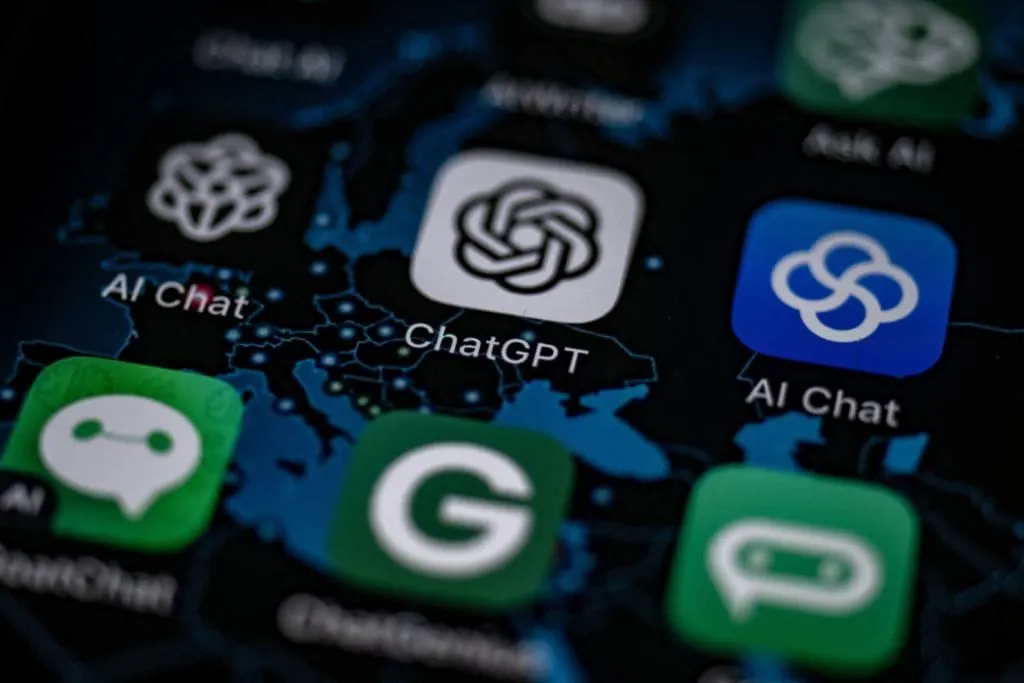 ChatGPT ya tiene app de escritorio para Linux, un mes después que Claude