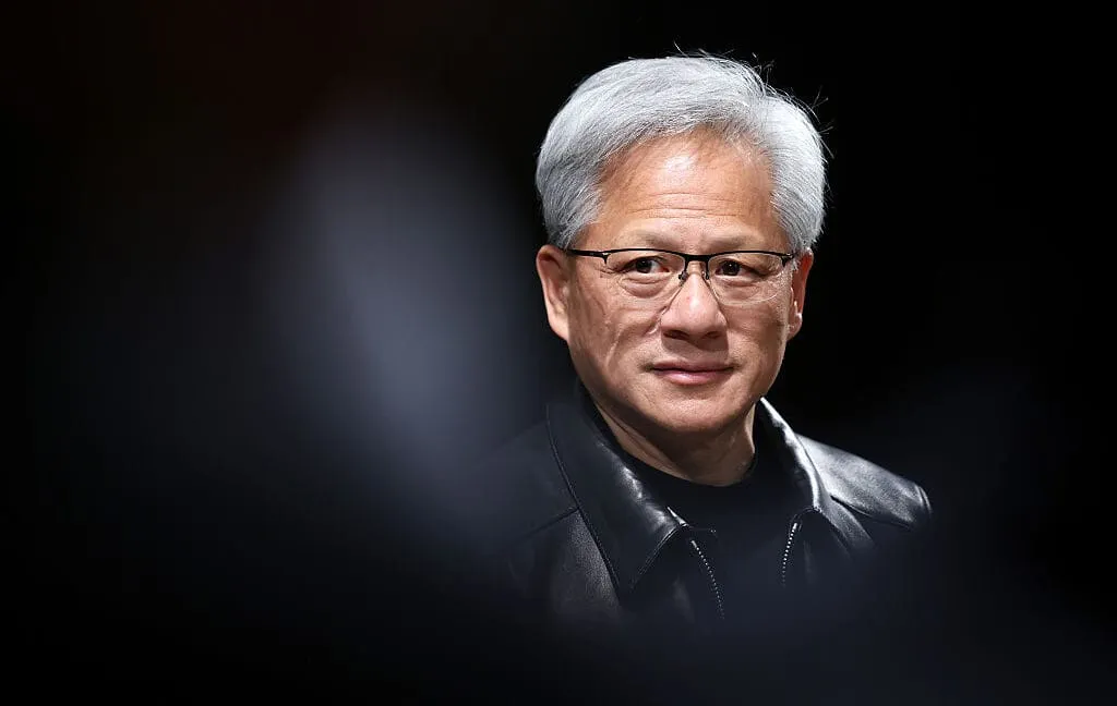 Taiwán imputa a nueve personas por colar 74 servidores B300 en China con documentos falsos