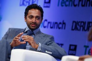 Chamath Palihapitiya se hace CEO de su startup de código 8090 y levanta 135 millones con Salesforce Ventures
