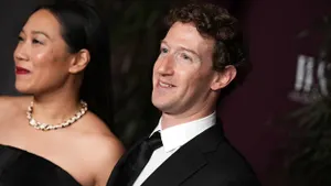 Zuckerberg defiende en el Wall Street Journal que la superinteligencia sea de todos