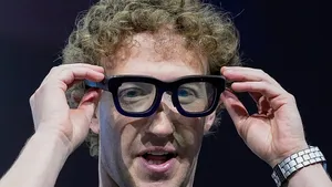 Los cines británicos empiezan a restringir las gafas de Meta por piratería y privacidad
