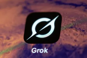 Grok Lite lleva días devolviendo texto sin sentido y xAI no ha dado explicaciones