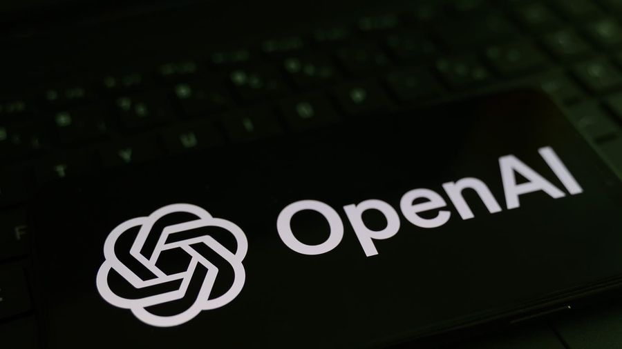 OpenAI mete su equipo de seguridad dentro de investigación y pierde a su jefe de seguridad